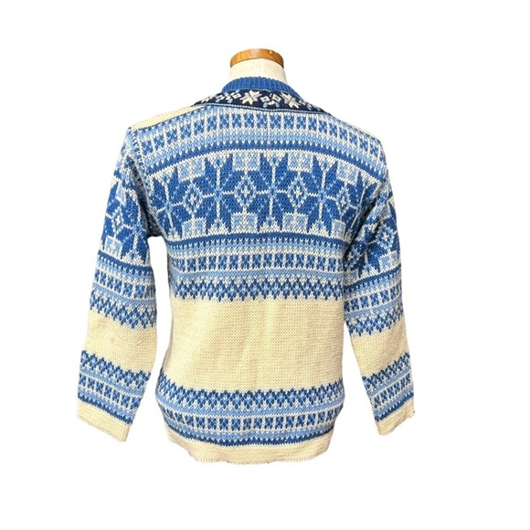 Nordstrikk Norwegian Penny Hill Virgin Wool clasp cardigan medium fair isle - Picture 9 of 9